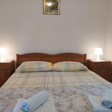 Apartments Hodanic 克尔克 客房 照片