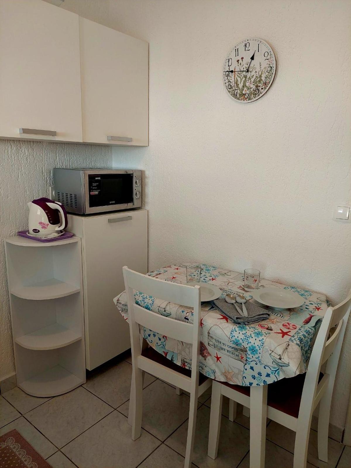 Apartments Hodanic 克尔克 客房 照片